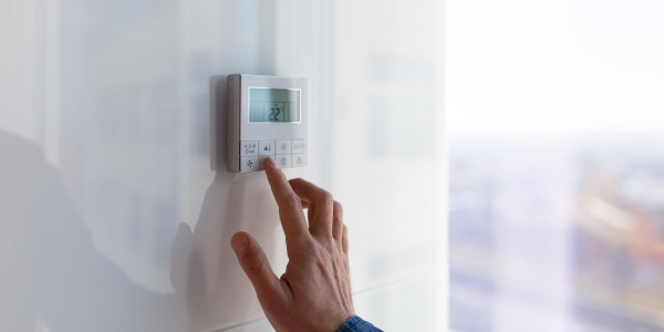 Reformas Integrales de Casas en Móstoles · Instalación de Sistemas de Climatización, Aire Acondicionado y Calefacción