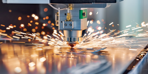 Reformas Integrales de Naves Industriales en Móstoles · Instalación Tecnología y Comunicaciones