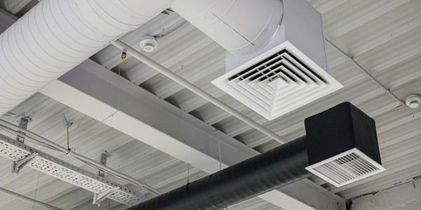 Reformas Integrales de Naves Industriales en Móstoles · Instalación de Sistemas de Climatización y Ventilación